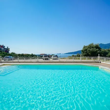 Sunny Thassos Χρυσή Αμμουδιά