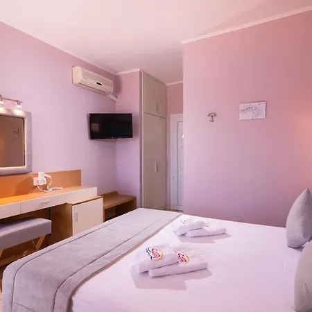 Sunny Thassos 2* خْريسيا أموذيا