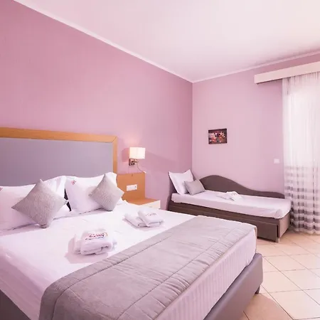 Sunny Thassos خْريسيا أموذيا