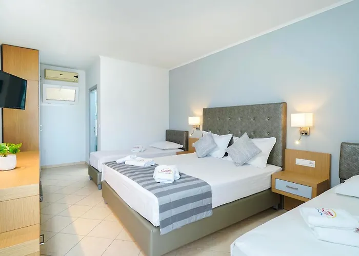 Sunny Thassos Chrysi Ammoudia