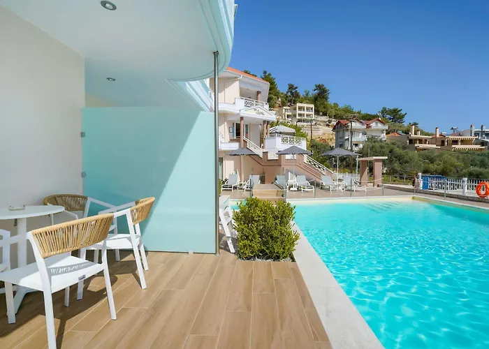 Sunny Thassos Chrysi Ammoudia